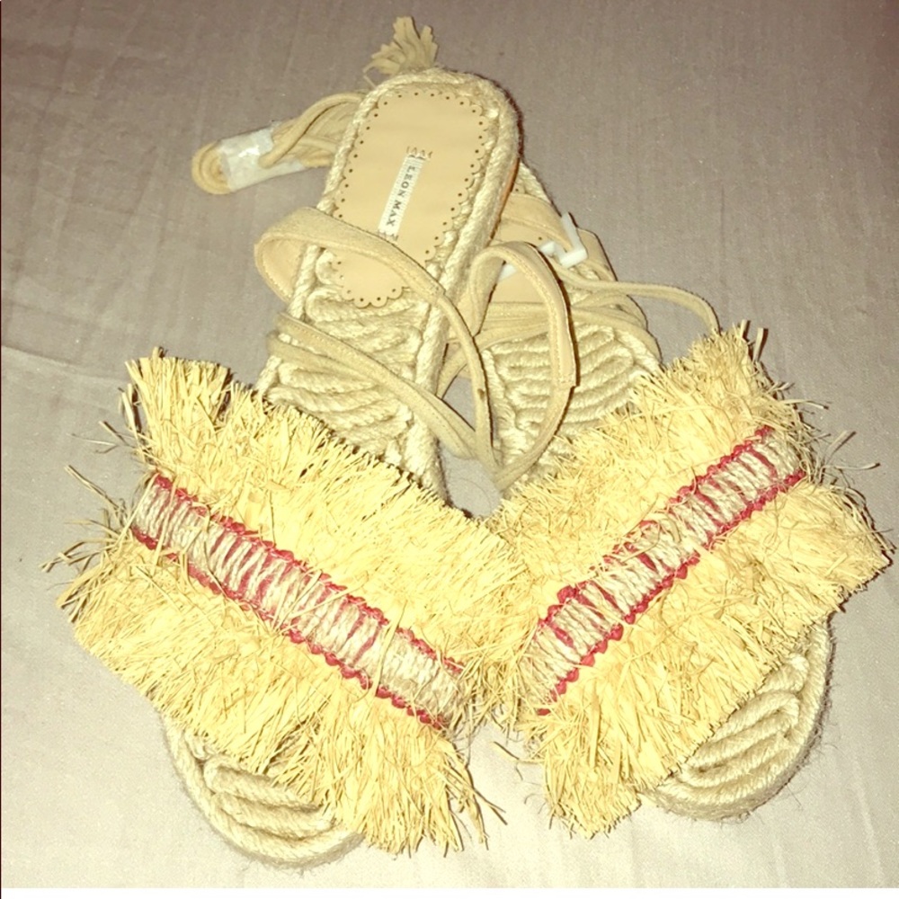 Leon max fringed sandals